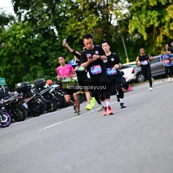 Runner Photo 4112954