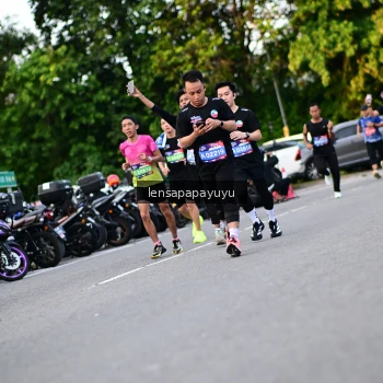 Runner Photo 4112957
