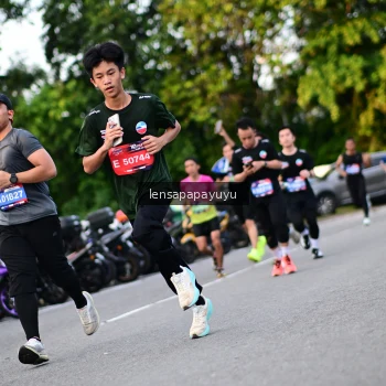 Runner Photo 4112959
