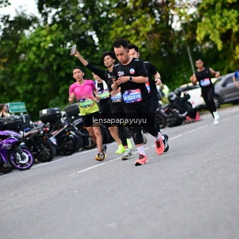 Runner Photo 4112962