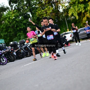 Runner Photo 4112963