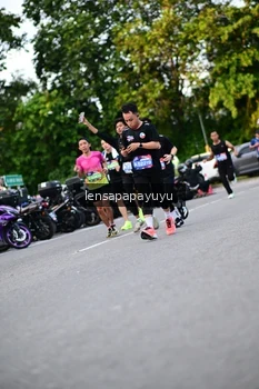 Runner Photo 4112978