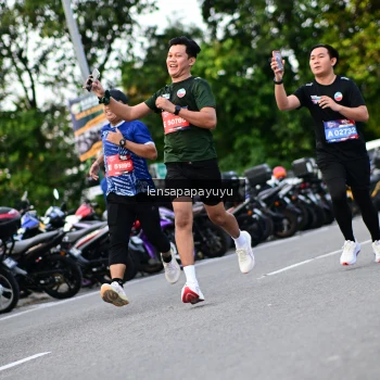 Runner Photo 4112990