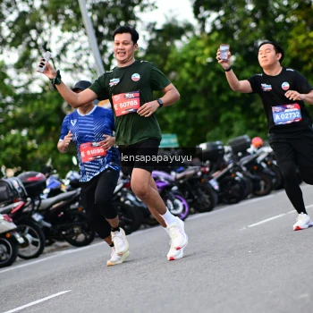 Runner Photo 4112992