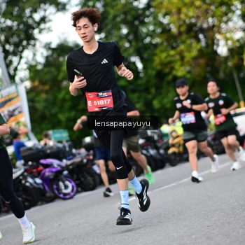 Runner Photo 4113016