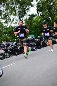 Runner Photo 4113018
