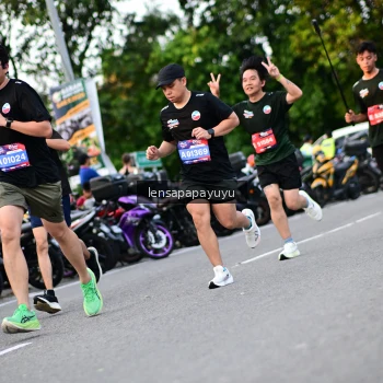Runner Photo 4113026
