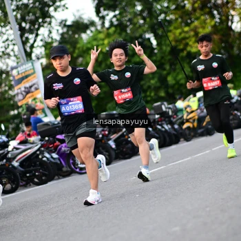 Runner Photo 4113029