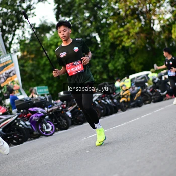 Runner Photo 4113047