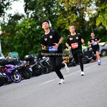 Runner Photo 4113048