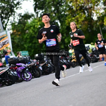 Runner Photo 4113054