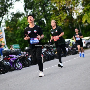 Runner Photo 4113056