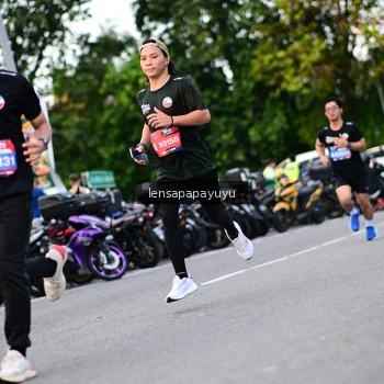 Runner Photo 4113059