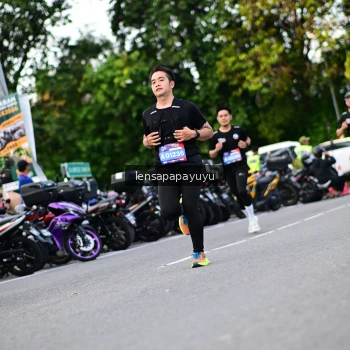Runner Photo 4113074