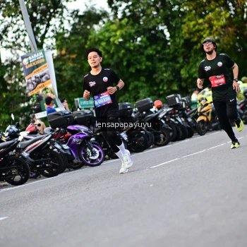 Runner Photo 4113086