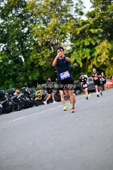 Runner Photo 4113127
