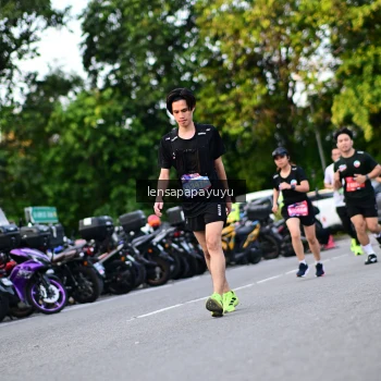Runner Photo 4113156