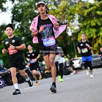 Runner Photo 4113161