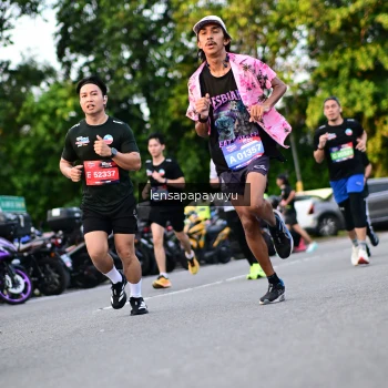 Runner Photo 4113165