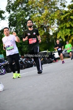 Runner Photo 4113184