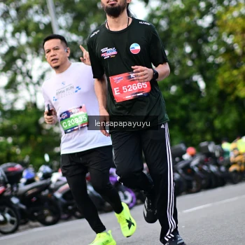 Runner Photo 4113194