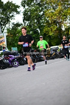 Runner Photo 4113201
