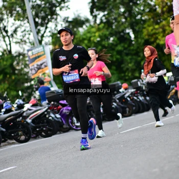 Runner Photo 4113212