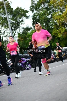 Runner Photo 4113219