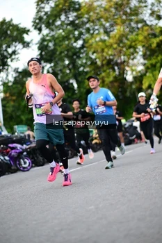Runner Photo 4113235