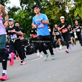 Runner Photo 4113239