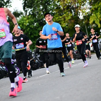 Runner Photo 4113240