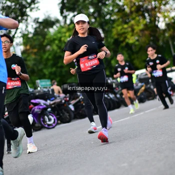 Runner Photo 4113249