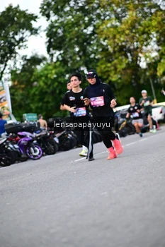 Runner Photo 4113259