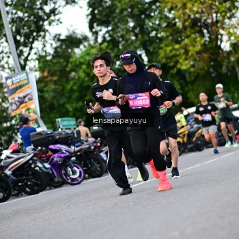 Runner Photo 4113262