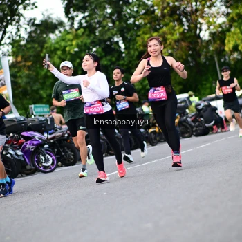 Runner Photo 4113272