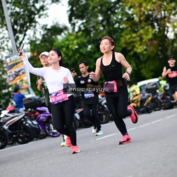Runner Photo 4113278