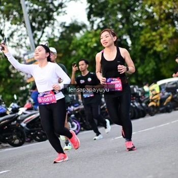 Runner Photo 4113288
