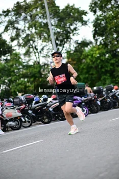 Runner Photo 4113296