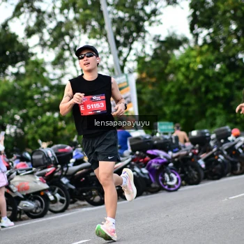 Runner Photo 4113302