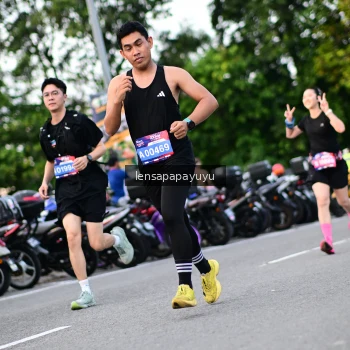 Runner Photo 4113312