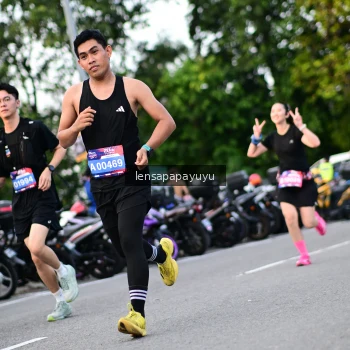 Runner Photo 4113314