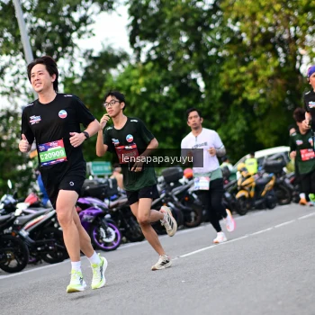 Runner Photo 4113325