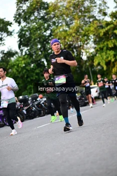 Runner Photo 4113349