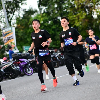 Runner Photo 4113378
