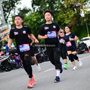 Runner Photo 4113380