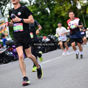 Runner Photo 4113432