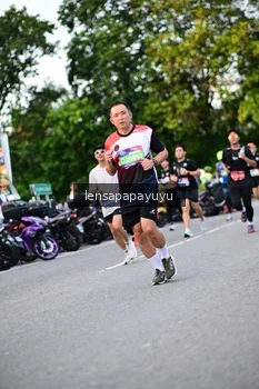 Runner Photo 4113441