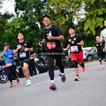 Runner Photo 4113442