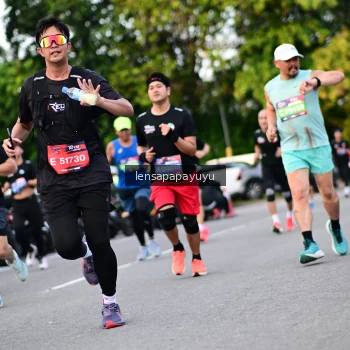 Runner Photo 4113450