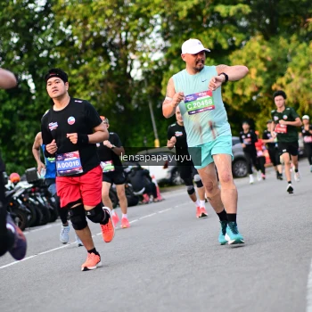 Runner Photo 4113463